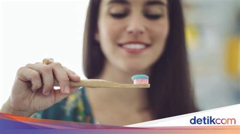 Apakah menelan ludah membatalkan puasa? Sikat Gigi, Pakai Odol, dan Berkumur Apakah Membatalkan Puasa?