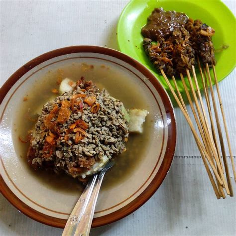 Cara memasak lontong kupang, resep keluarga dari wiryadi darmawan. Wisata Kuliner - Makanlagi.com Kuliner Indonesia Review Dengan Photo, Video dan Info Harga