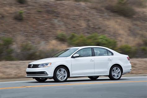 Check spelling or type a new query. 2016 Volkswagen Jetta Specs, Price, MPG & Reviews | Cars.com