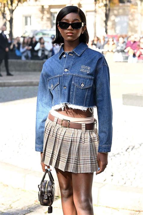 Inside Zaya Wades Paris Fashion Week Glam Details