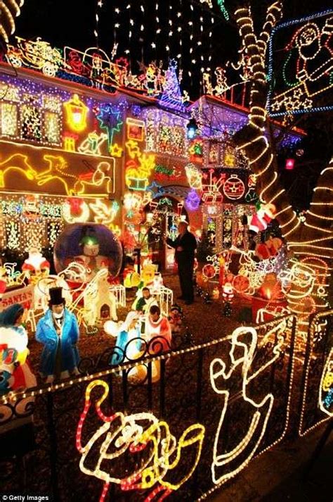 High house light was one of the houses within the deck of dragons. $45,000 Home Christmas Lights: The Glowing House in Wiltshire