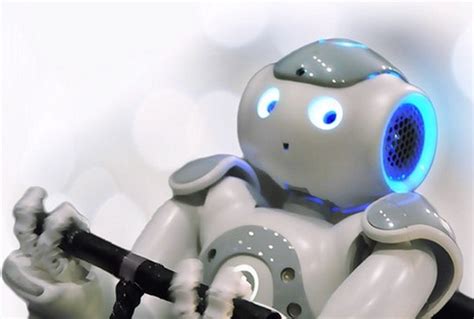 Les Aventures De Nao Le Robot Continuent Up Magazine