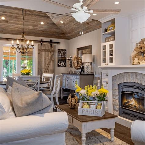 Best Farmhouse Living Room Decor Design Ideas For