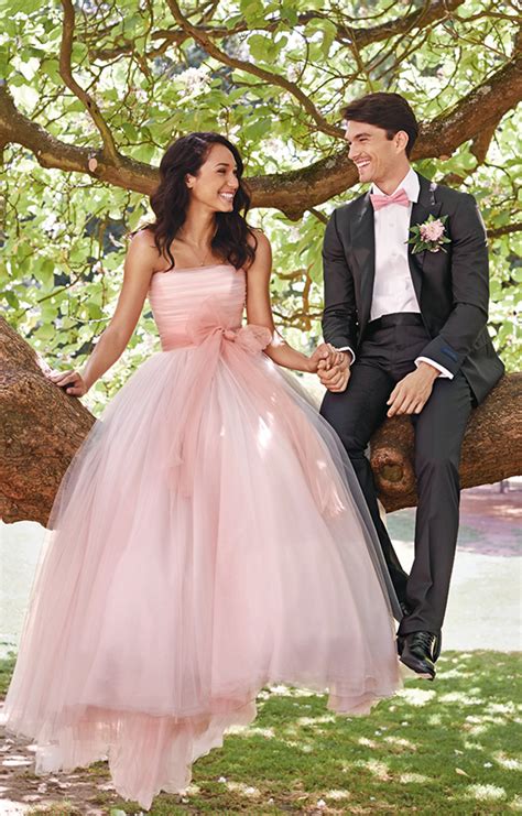 Pakaian dres couple pink : Wedding Chicks 20 Favorite Pink Wedding Dresses | Pink ...