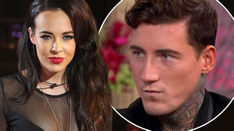 Stephanie Davis Brands Jeremy Mcconnell A Gobs As Fans Back Her After She Reveals Baby