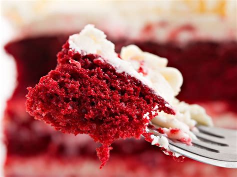 Bolo Red Velvet a sobremesa mais bonita e gostosa da vida é essa e ainda é bem fácil