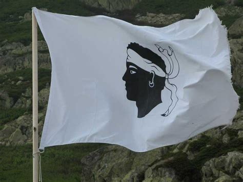Corsicas Flag Trouwen