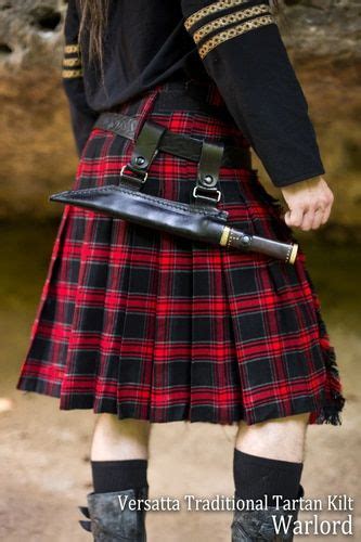 Versatta Traditional Tartan Kilt | Scotland kilt, Tartan kilt, Kilt outfits