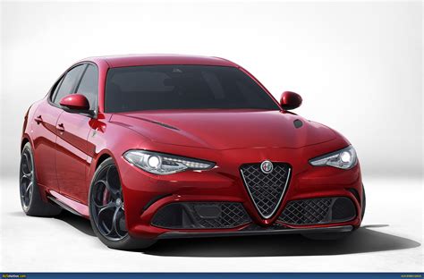 AUSmotive.com » Alfa Romeo shows off the new Giulia