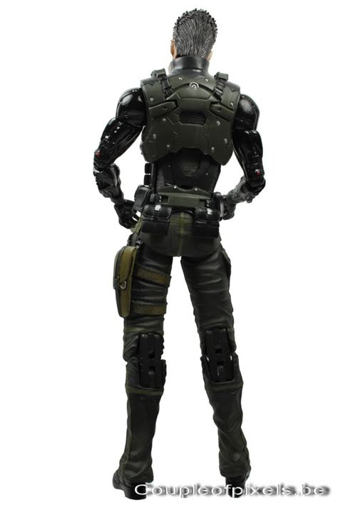 Freedom of choice and multi path gameplay trailer from deus ex: Craquage Deus Ex : Human Revolution Collector - Couple ...