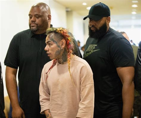 report tekashi 6ix9ine arrested on firearms and racketeering charges
