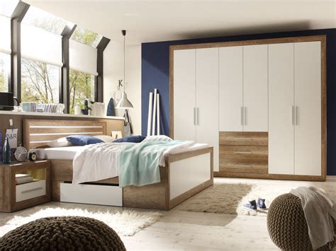 Nachttisch, kommode, kleiderschrank und natürlich ein bett. NANDO Komplett-Schlafzimmer Canyon Oak/weiss