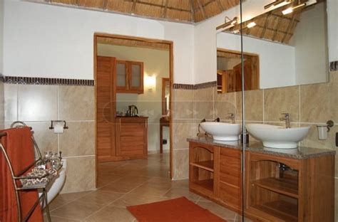 Kubu Safari Lodge Rooms Pictures And Reviews Tripadvisor