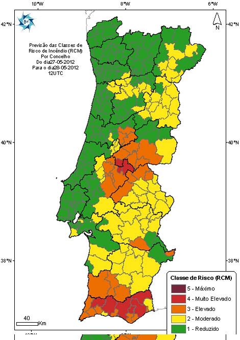 Doze concelhos dos distritos de faro, santarém, portalegre e bragança apresentam hoje um risco muito elevado de incêndio, segundo o instituto português do mar e da atmosfera (ipma). Seis concelhos do Algarve com risco «muito elevado» de ...