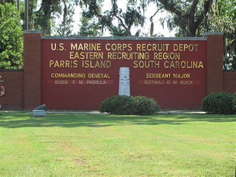 Marine Corps Recruit Depot Parris Island 2rw