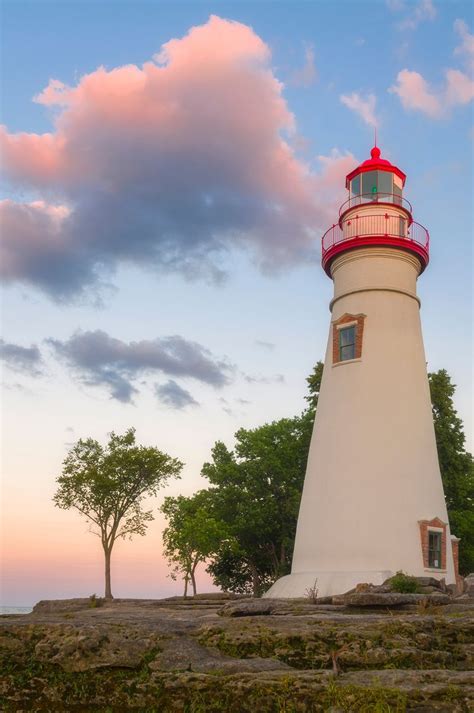 Discover Ohios Lake Erie Lighthouses Marblehead Lighthouse