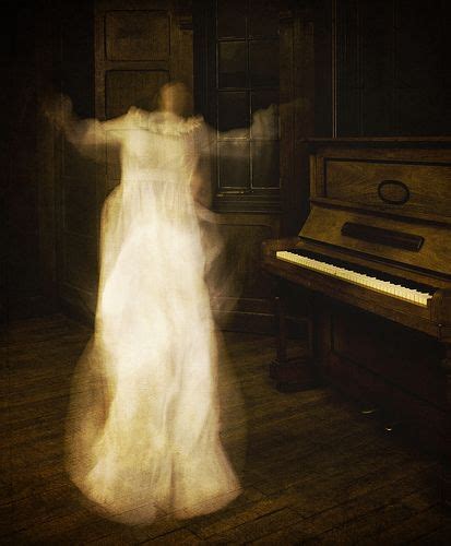 How To Photograph A Ghost Digital Photo Secrets Spirit Photography