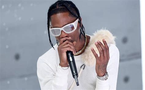 Travis Scott Debuts Unreleased Song During Billboard Music Awards