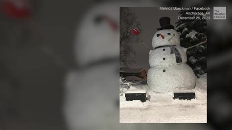 Giant Snowman Returns To Anchorage After More Than 10 Years Videos