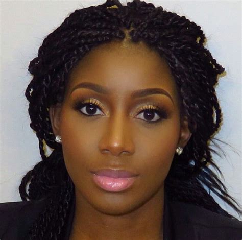Doing your own makeup for your wedding is a great idea because (1) it's cheaper and (2) no one knows your features better than you. Natural Make-Up | African american makeup, Makeup for ...