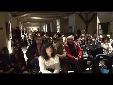 I libri e i film per ricordare © ansa. Giornata della Memoria ed inaugurazione del Memoriale al binario 21 27 gennaio 2013 - YouTube