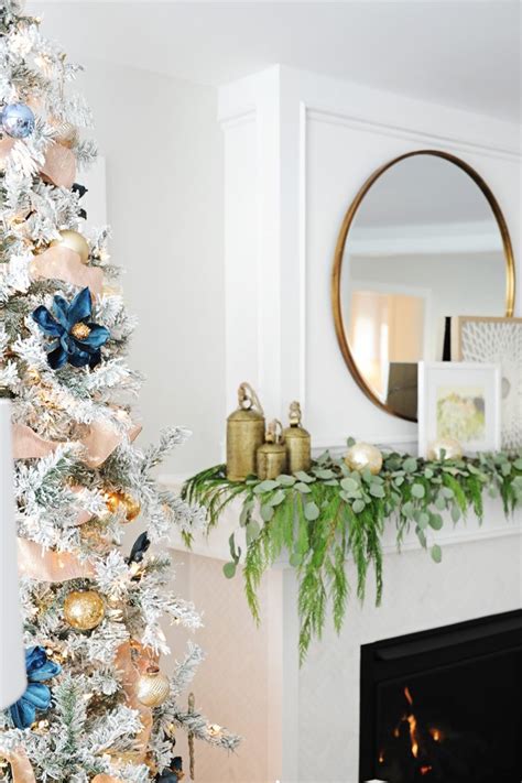 31 Dazzling Christmas Living Room Decor Ideas Pink Peppermint Design