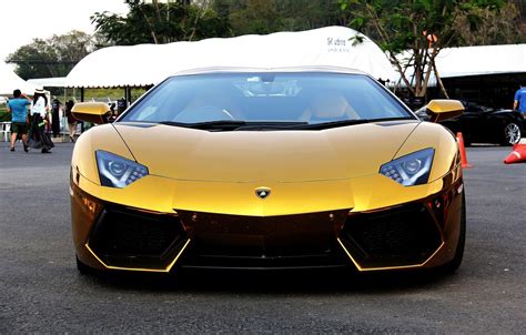 Обои Gold Lamborghini Aventador Lp700 4 авентадор Chrome супекар