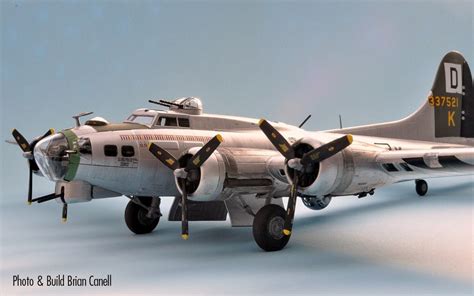 172 Boeing B 17g Flying Fortress Model Kit At Mighty Ape Nz
