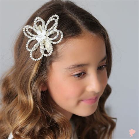 How To Wear Hair Clips On Any Occasion Look Classy Romantic Or
