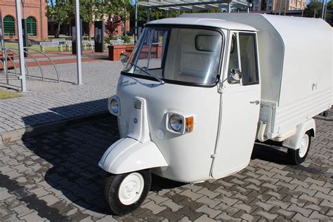 Mp3, beverly, medley, liberty, zip, fly, nrg and many more. Realizacja Piaggio Ape 600 MPV - Salute Prosecco Van