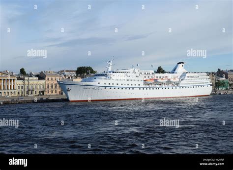 Mv Ocean Majesty Hi Res Stock Photography And Images Alamy