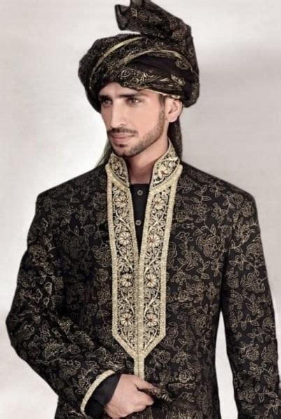 From navigating a wedding's dress code known for creating an easy and painless shopping experience, bonobos offers a carefully curated selection of formal suits for the modern man. Pakistani Traditional Wedding attire for men | Indian ...