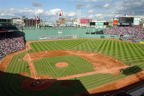Boston Red Sox Ranking The 10 Greatest Quirks About Fenway Park News Scores Highlights