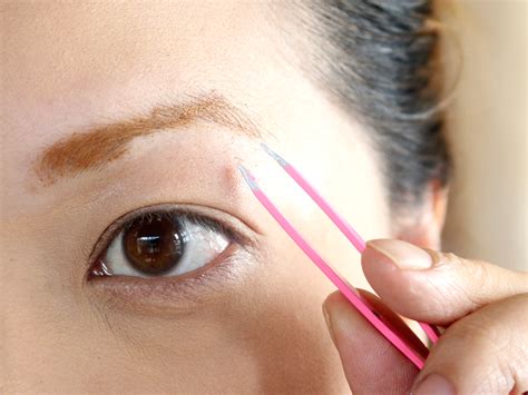 How To Dye Your Eyebrows 14 Steps With Pictures Wikihow