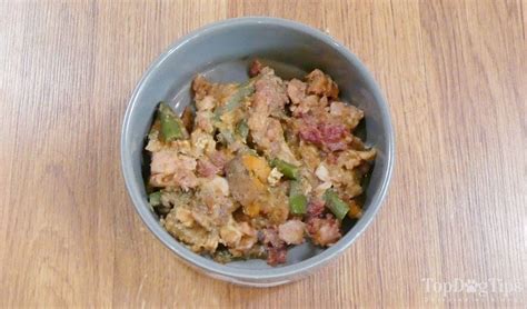 Portion out the chicken and rice dog food recipe into serving sizes that make sense for your introducing this newcooked chicken and rice dog food: Recipe: Homemade Dog Food for Digestive Disorders | Dog ...
