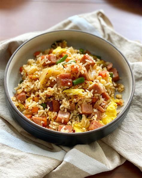 14 Ways To Use A Can Of Spam Luncheon Meat Recipe Fried Rice Spam