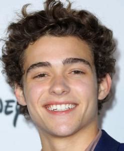 Joshua bassett (born december 22, 2000) is an american singer, actor, and songwriter. Joshua Bassett Bio, Net Worth, Birthday, Family, Siblings ...