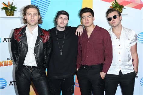 5 seconds of summer youngblood youngblood. Watch 5 Seconds Of Summer's Rebellious "Youngblood" Video