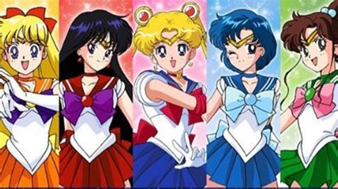 Sailor Moon Artista Pone A Las Sailor Scouts En Una Divertida
