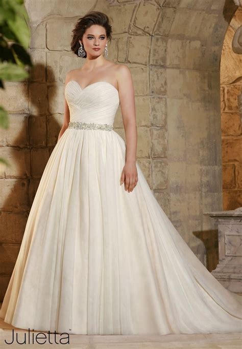 Shop online or book an appointment in store! Plus Size Wedding Dresses: A Simple Guide - MODwedding