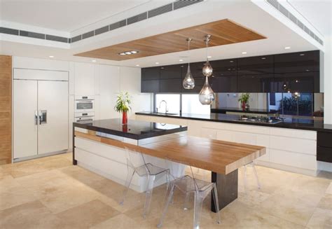 Wonderful Kitchen Showroom Style And Design Under The One Roof