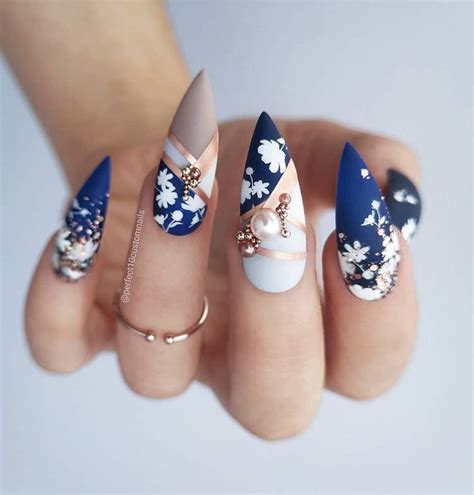 En cada lección hallarás una sección denominada identifícate con la historia. 57+ Mejores Diseños de Uñas en Tendencia (2020) - Moda y Estilo