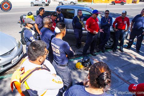 Práctica De Bomberos De Mexicali Usar División Rescate Urbano Flickr