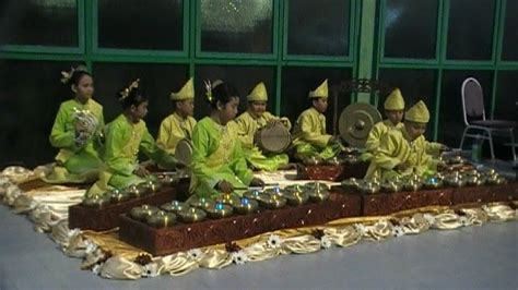 His reign was from 1803 to 1821 and 1842 to 1845. SK.SULTAN AHMAD TAJUDDIN, JITRA, KEDAH: Caklempong SKSAT