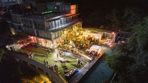 Find the best hong kong apartments and flats, or villas to rent. For just one night, Hong Kong's millionaires' homes could ...