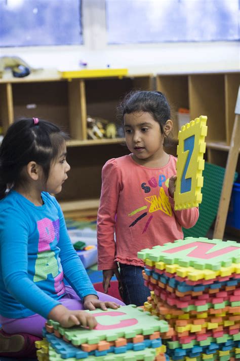 The cornerstone of head start's high quality programming is the set of program performance standards, which were overhauled head start shares our commitment to having a diverse, effective early childhood education profession, and, like naeyc, has been a national leader in advancing this. SIUE Head Start/Early Head Start Program Receives Federal ...