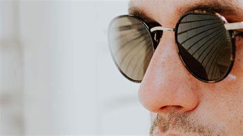Best Sunglasses For A Big Head 7 Tips Banton Frameworks