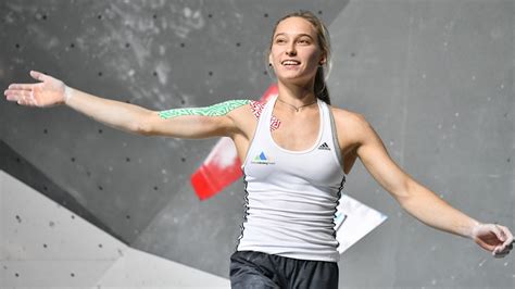 Mike kosterlitz, margo hayes and janja garnbret win in 2017 on friday 25/08/2017 the 12th edition of arco rock legends took place in arco, italy. New climber question : climbing