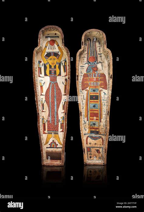 Ancient Egyptian Mummy Case Of Isetemakhbit 760 526 Bc 26th Dynasty
