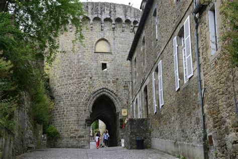 Where to stay in or near st malo. Dinan - City Gate | Saint-Malo | Pictures | France in ...
